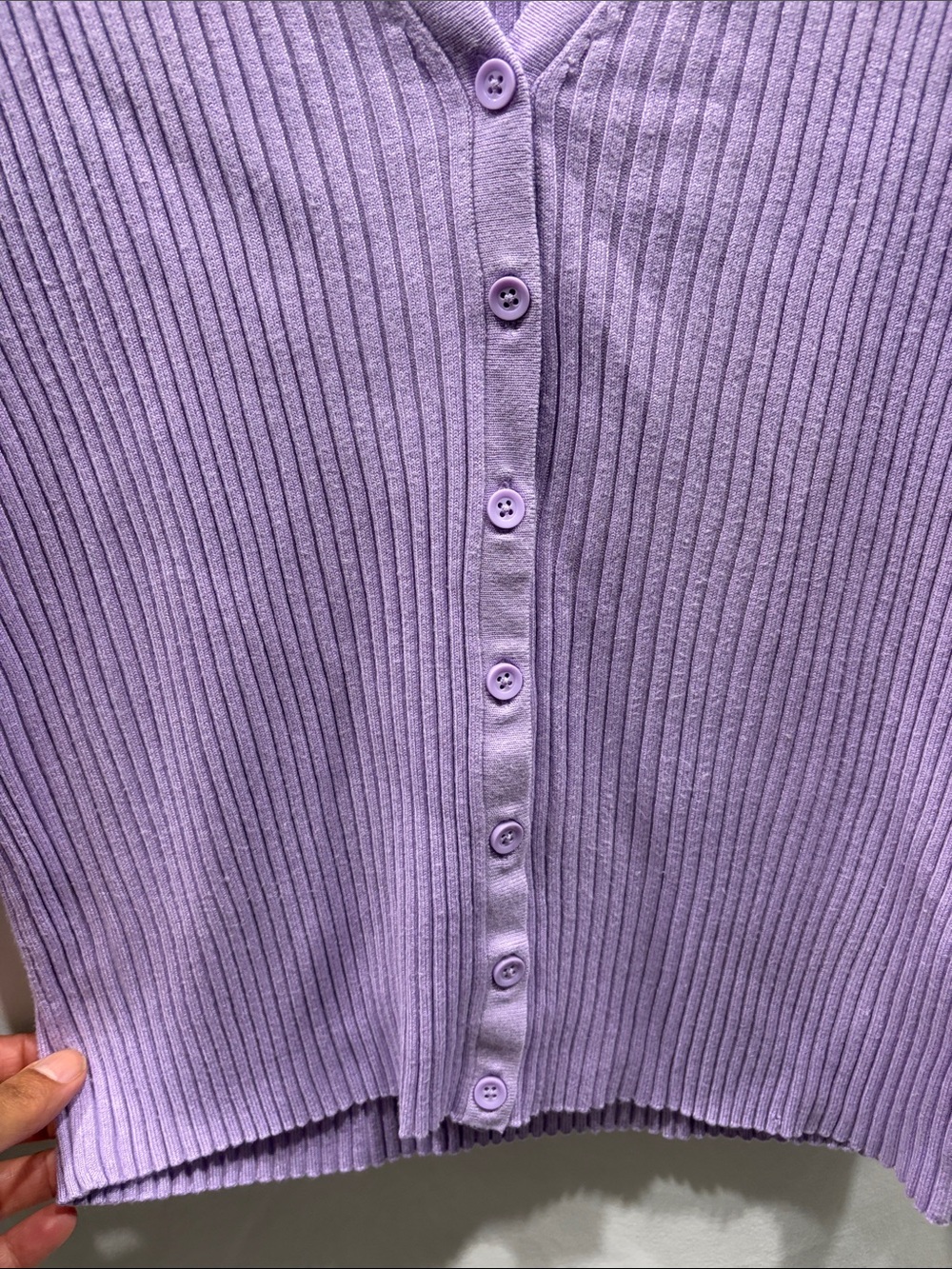 Torrid Lavender Ribbed V-Neck Button Cardigan - Picture 4 of 7